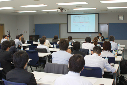 写真4：新製品発表会　4/18（月）群馬会場