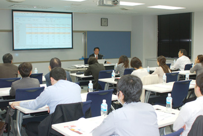 写真3：新製品発表会　4/18（月）群馬会場